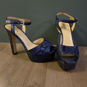 Michael Kors Trish Platform Sandals Blue Snakeskin Embossed Leather 8.5